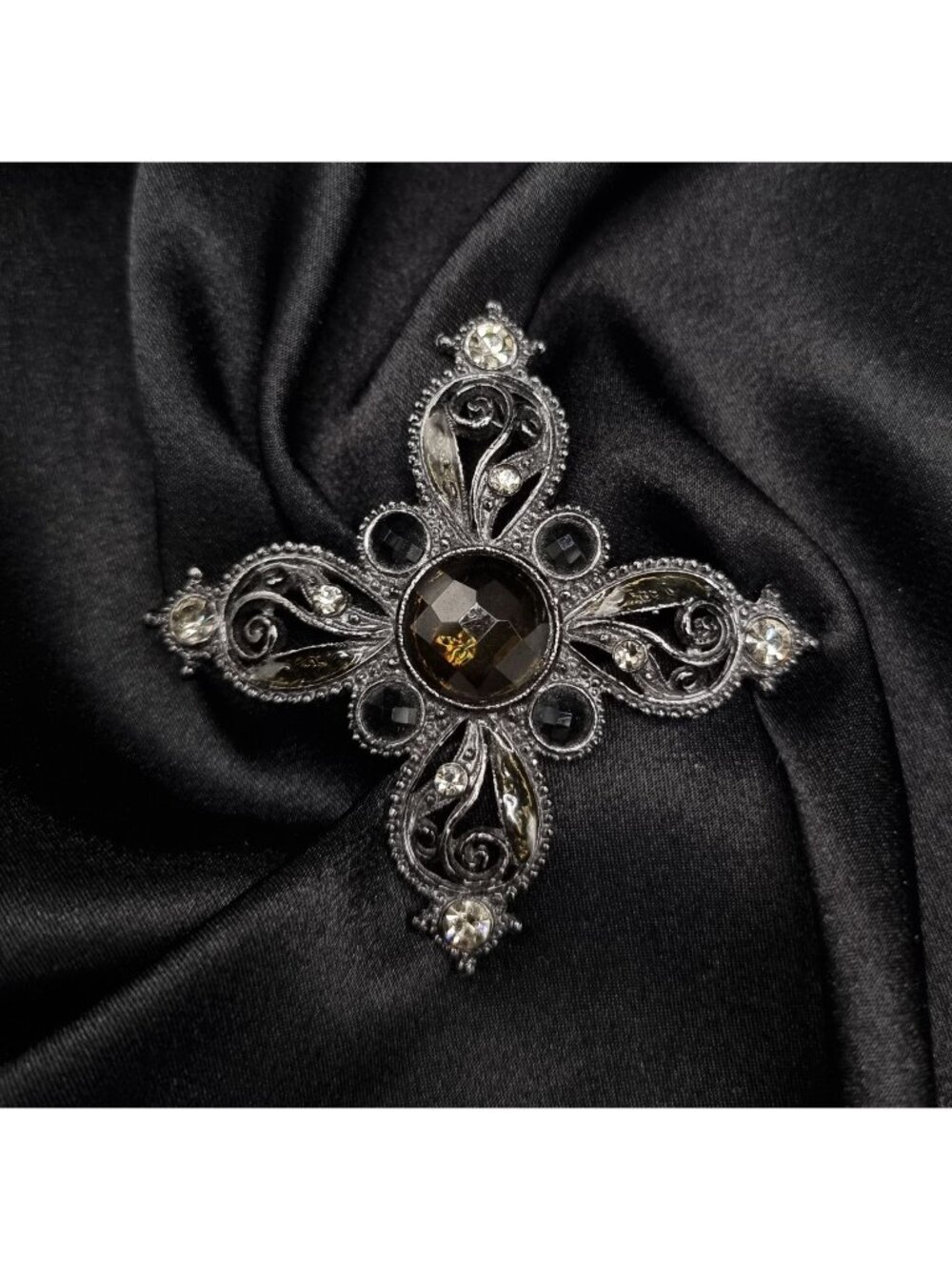 Vintage 1928 1990's Ornate Cross Brooch